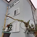 아파트 Lea 로비니