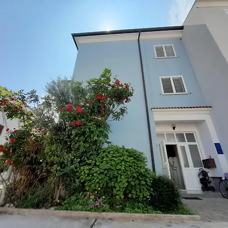 Lea Apartament *
