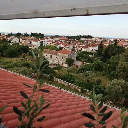 Apartament Lea