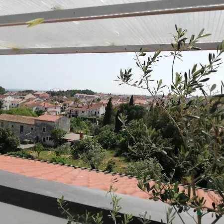 Lea Apartament