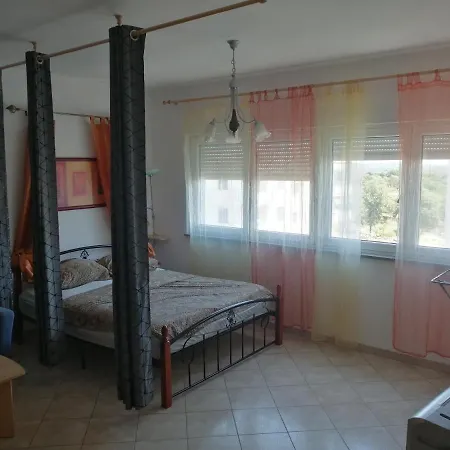 Lea Apartment